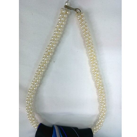 Vintage Silk Tie Pendant Artisan Made Upcycled J Garcia Faux Pearl Necklace NEW - Picture 6 of 12